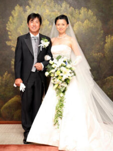 旦那・深堀圭一郎