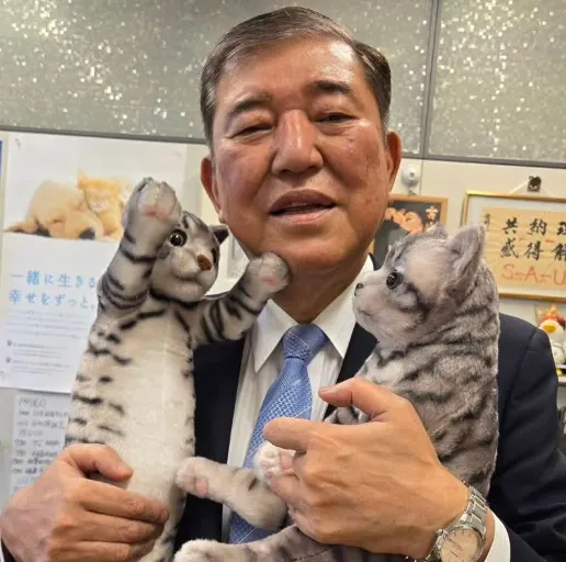 石破茂の娘で次女は薬剤師で東京理科大卒で現在の勤務先はエーザイの秀才